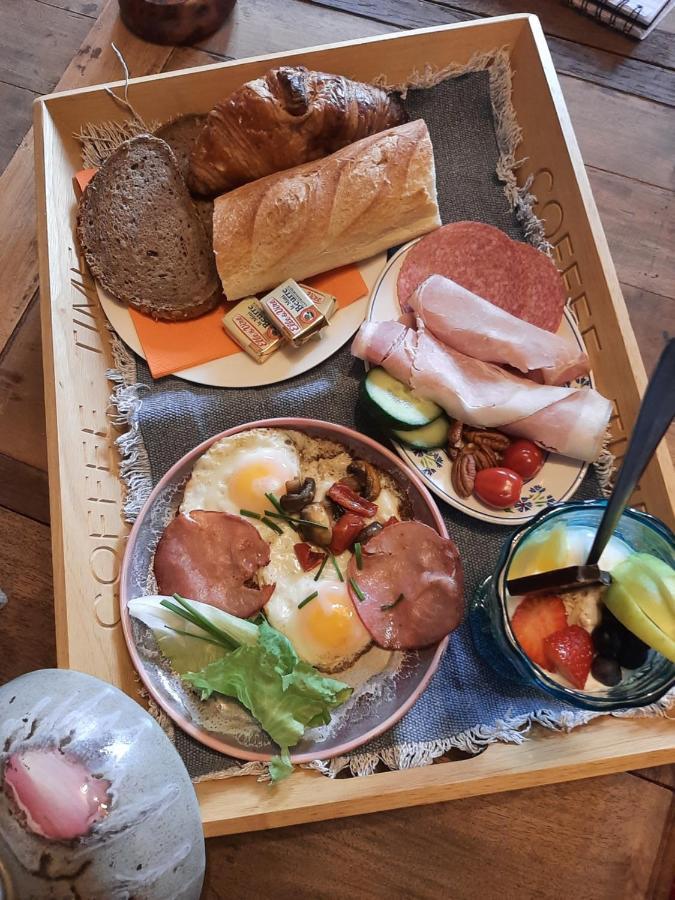 Notre Village Papillon Bed&Breakfast Neret Экстерьер фото